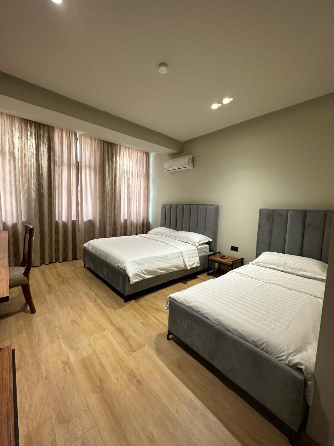 Bujtina Apsus Hotel Berat Exterior photo